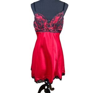 Fredericks of Hollywood vintage Women's 1xl red Chemise black Lace Slip Nighty